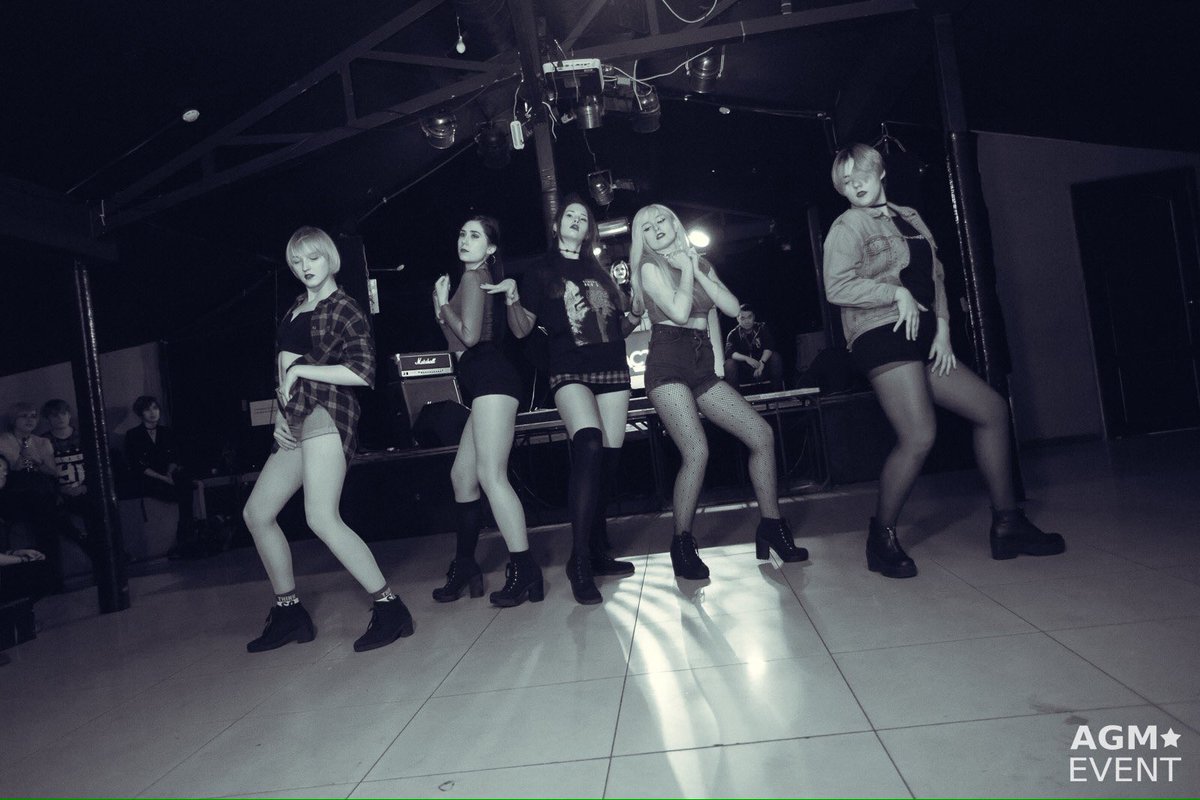 Azia_Mozga's tweet photo. Выходные надо начинать с хороших новостей^^

Фоточки с #KOREAPARTY уже в сети!~ 

Наш тег в инстаграме: #agmevent

https://t.co/zGqhHDSE7L https://t.co/tcT1V5U1M3