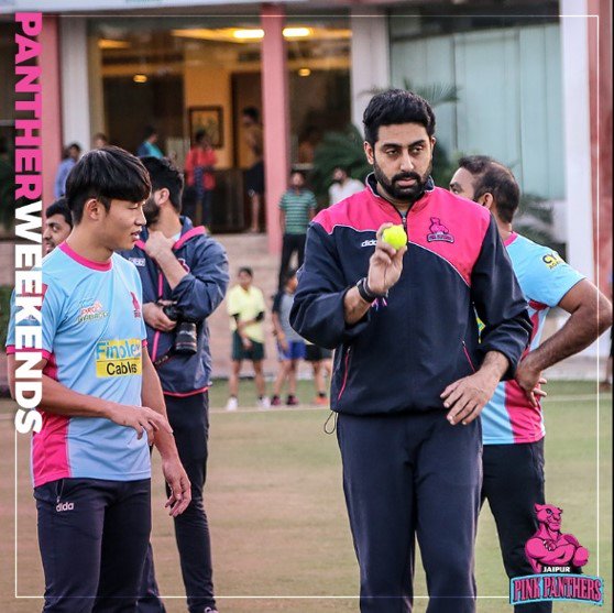 JaipurPanthers's tweet photo. How about some #cricket this #weekend?
#PantherWeekends #RoarForPanthers #VivoProKabaddi #Jaipur #PantherMoments #LetsKabaddi #KhelKabaddi #ProKabaddi #PKL #Season5 #JPP #SMSstadium #Team #PantherDen #JaipurKabaddi #LePanga #AsliPanga #StarSports #Panther https://t.co/OWHarXIY2l