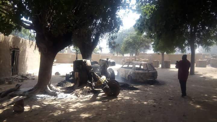 benuesema's tweet photo. BREAKING: FULANI HERDSMEN BURNING NANEV VILLAGES IN GUMA 

Last night 2/2/18 the fulani militia attacked Uikpam village. The mobile police repelled them. They are now burning Nanev Villages."
@GovSamuelOrtom @benuestategovt @NGRSenate @AsoRock @DailyPostNGR @UN @APCNigeria https://t.co/E6V9Gim7GN