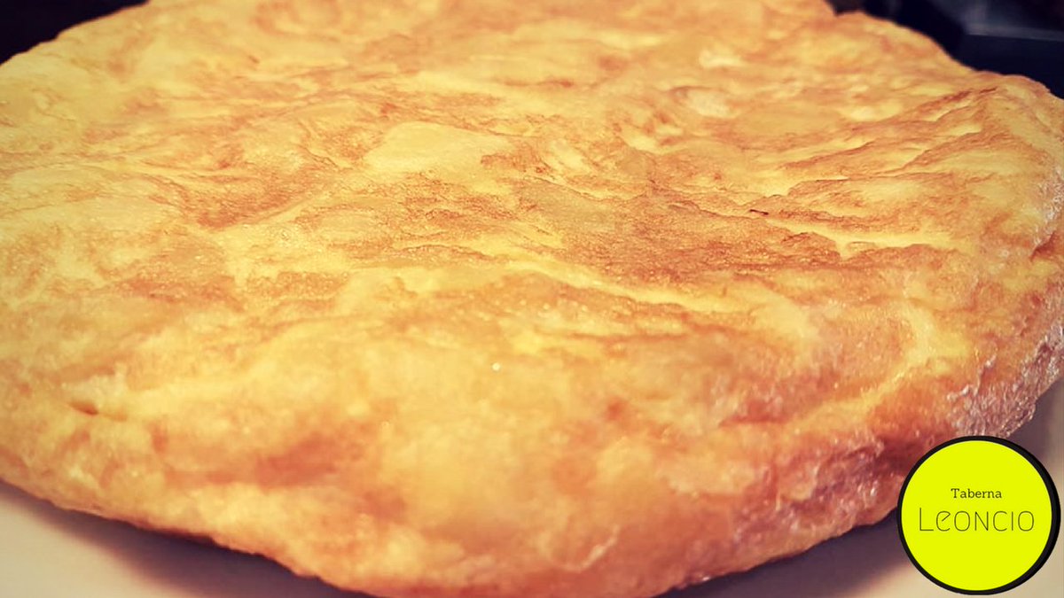 TabernaLeoncioM's tweet photo. #BuenosDias ¿Cómo hemos empezado el #Sabado? Nosotros ya estamos abiertos y la tortilla preparada....#FelizSabado

#menestra #tv #verduras #movistar #chef #agriculture #restaurante #goodfood #foodiesmadrid #gastro #instafood #comer #hotdog #perrito #dog #perritocaliente https://t.co/f7qWoi0R0s