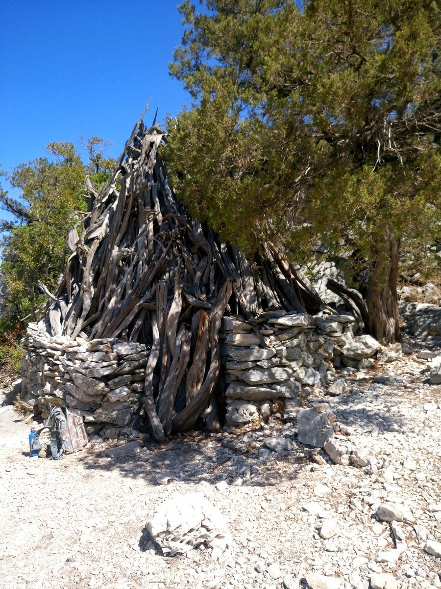 LPuddori's tweet photo. Beati voi che dite che in Sardegna c'è solo il mare. https://t.co/qkZVhVG9Ta