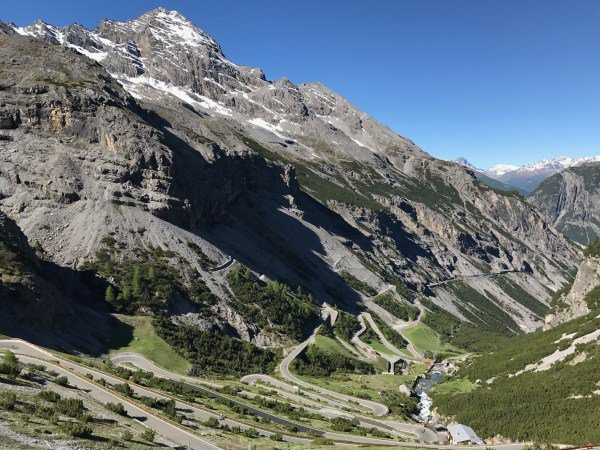 VeloUK's tweet photo. News: Climbers delight with @Alpcyclescom in the Alps - 5% discount for VeloUK readers - #LaMarmotte , Maratona dles Dolomites, #TourdeFrance #bespokeholidays #HauteRoute #BigColsCamp - find out more here - https://t.co/kGtBPeeBi7 https://t.co/Zs2ZhWzIJh