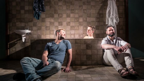 Wishing @RolyBotha <a href="/DanHunterActor/">Dan Hunter</a> <a href="/StephenConneryB/">Stephen ConneryBrown</a> a fantastic final day of your #WestEnd run #StrangersInBetween bit.ly/2GEtApg