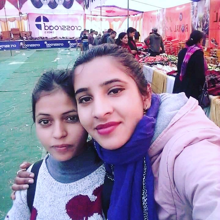 sarmilakhanal1's tweet photo. जितने मानीसले भिन्नै गरेको हुदैन
बल्कि..., उस्ले जित लाई भिन्नै 
गरेको हुन्छ!    #HarryGautam https://t.co/UcAnQPggwC