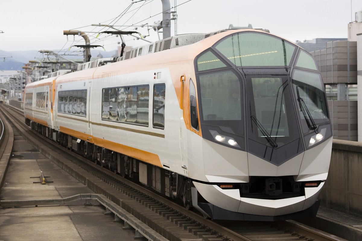 近鉄22600系 しまかぜ顔 #u_s_o_train #ウソ電 片側が繋げられない不便