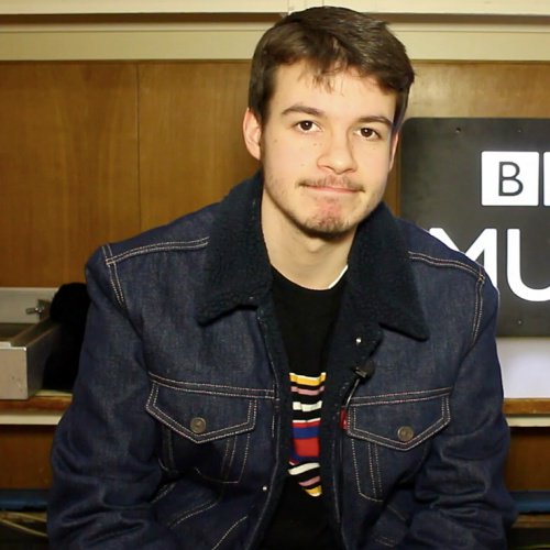 MusicNewsWeb's tweet photo. Echo: https://t.co/cGbkkwFHAS Rex Orange County #interview #MaidaValeStudios for #BBCSoundof2018live @RexOrangeCounty @BBCMusic #RexOrangeCounty #BBCSoundof2 https://t.co/3922FGol9T https://t.co/wjDgrkPyUc