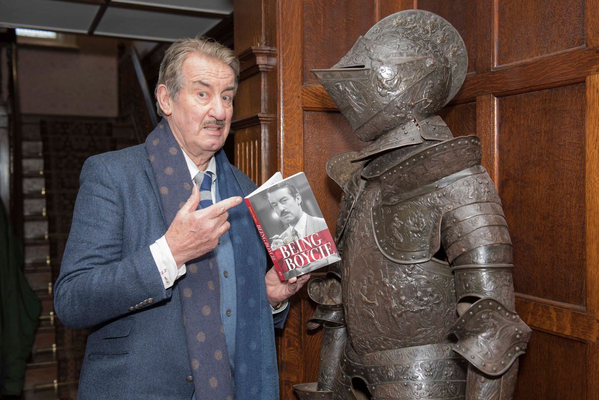 WolvesCouncil's tweet photo. This year’s Wolverhampton Literature Festival saw record attendance levels of more than 6,200 – a major increase on the 2,000 for last year’s inaugural festival. Festival will return next year thanks to Arts Council England funding: https://t.co/EltwQTXXUK https://t.co/Nh4Zv8cUkV