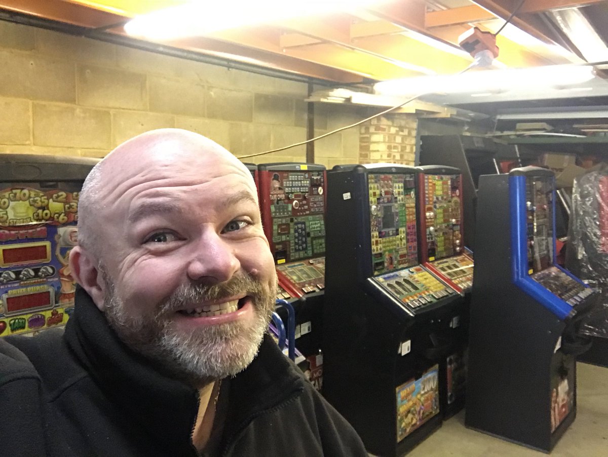 You All Know That I Oove My Job! So Second Weekend On The Spin In The Workshop Getting Machines Ready For Next Week! #lovemyjob #lovemycustomers #noweekends sterling-amusements.co.uk