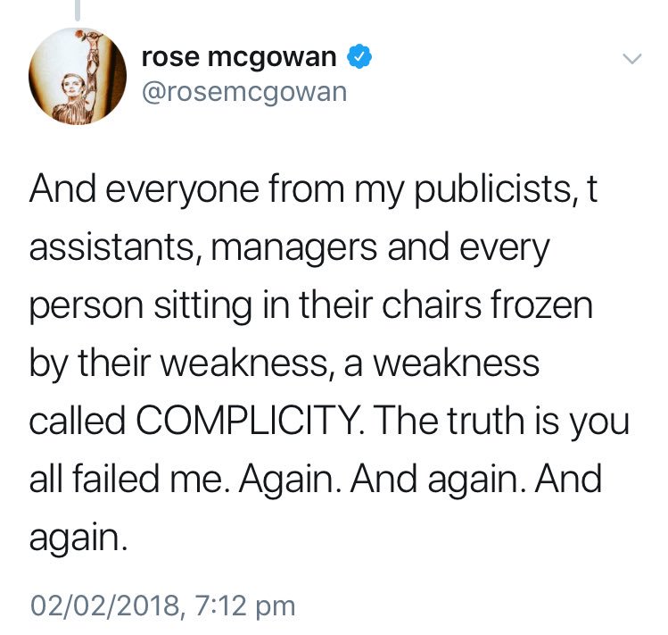 TheDragonLadys's tweet photo. Rose Mcgowan tweeting like sheโs some sort of God of feminism (even though her concept of feminism is bringing other women down for self-publicity) instead of apologising to the lgbtq community. Nice.
#RoseMcgowaniscancelled #finallylol #TransRightsAreHumanRights https://t.co/i30UocSoFW