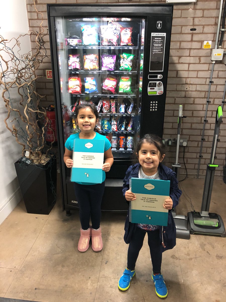 AsifChoudry's tweet photo. A trip to Daddy’s work usually ends up with treats for @AlaynaChoudry and @IslahChoudry HT @fionamcbride for the heads up on the cracking deal on @Sharpie from @Tesco £6 for a pack of 30 😱 https://t.co/n2GyIOBqcs