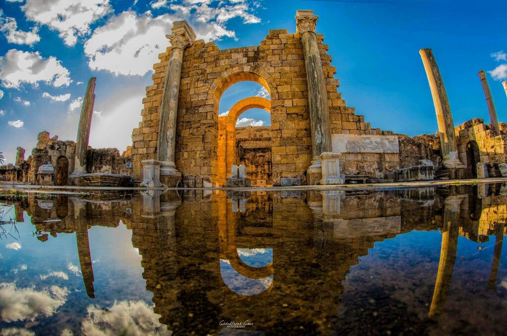 abduftahamr's tweet photo. مساء الخير جميعاً
IYI AKŞAMLAR
#leptis #magna #libya #photographic #iphone6s #lebda #leptismagna #pointcenter #لبده_الكبرى #canon70d #monuments #romain #arcs #arcos #vias #car #leptis_magna  #lybia  #arqueology #arquitectura #patrimoni #patrimonio #patrimoniocultural #roma #rome https://t.co/4AB6WeCJMP