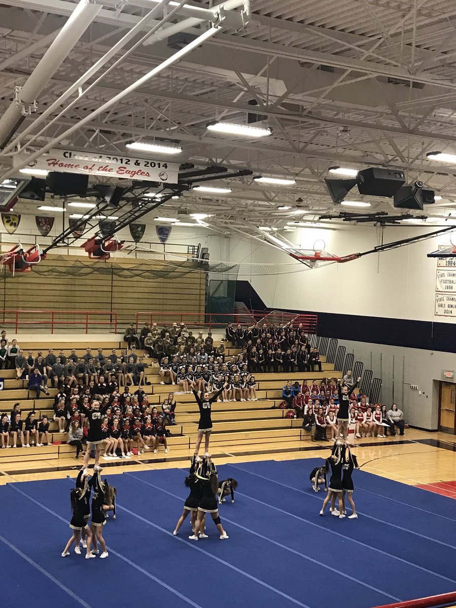 maestramanny's tweet photo. Both CT teams looked great this morning at Showcase! Great job ladies! @CTMSBulldog @MMallorylovell #BulldogPride https://t.co/VIo5CiT5mg