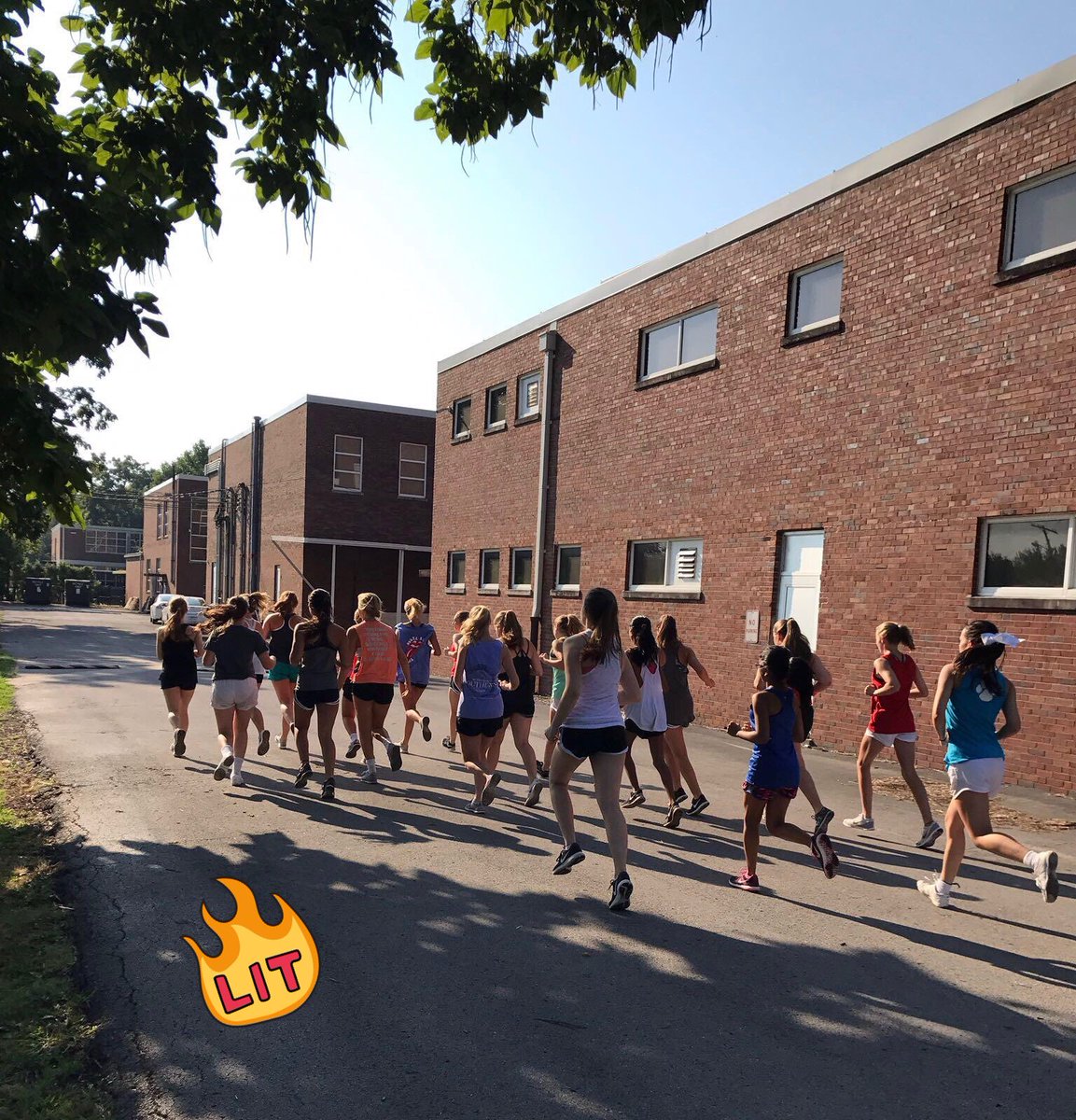 Central Magnet Cheer tweet media