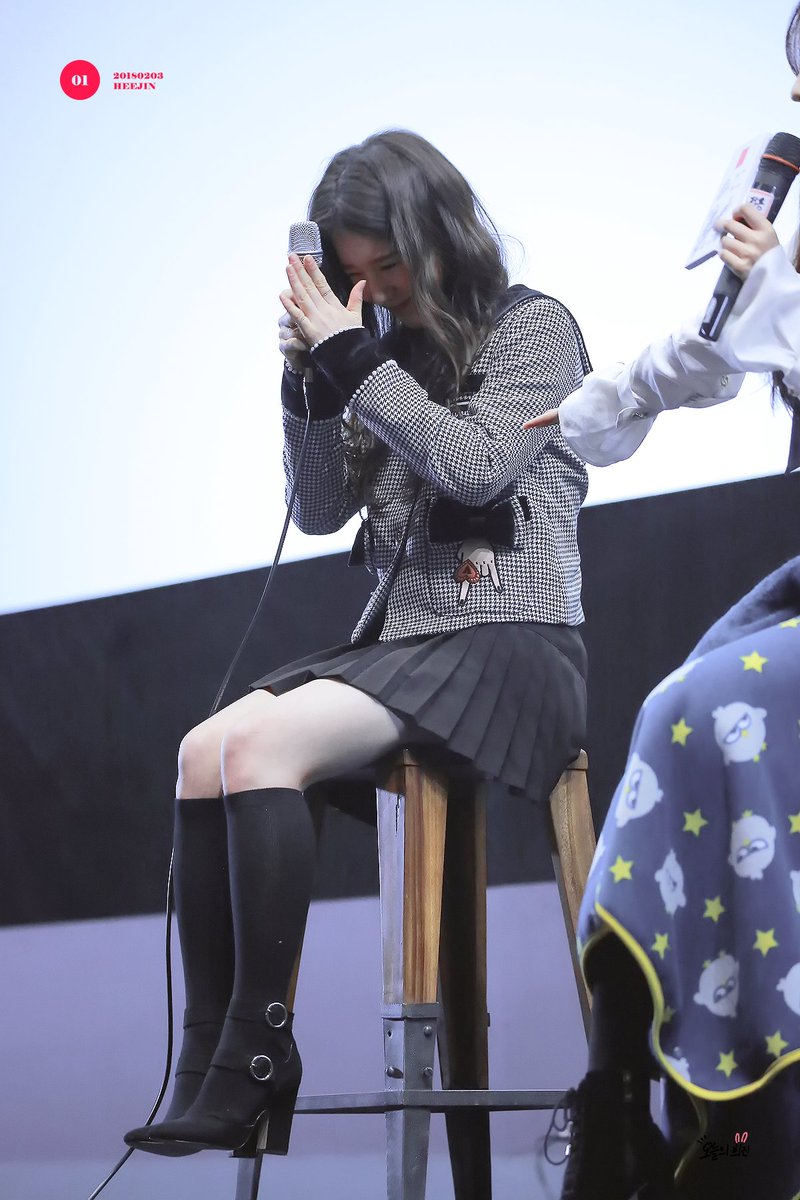 오늘의 희진 tweet media