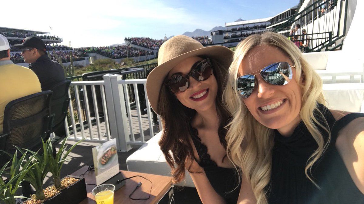 paraleejohnson's tweet photo. Enjoyed the sunshine yesterday! #GreenestShow #thepeoplesopen #16thhole #GoDaddy @WasteManagement https://t.co/Z8NQ5hj7CR