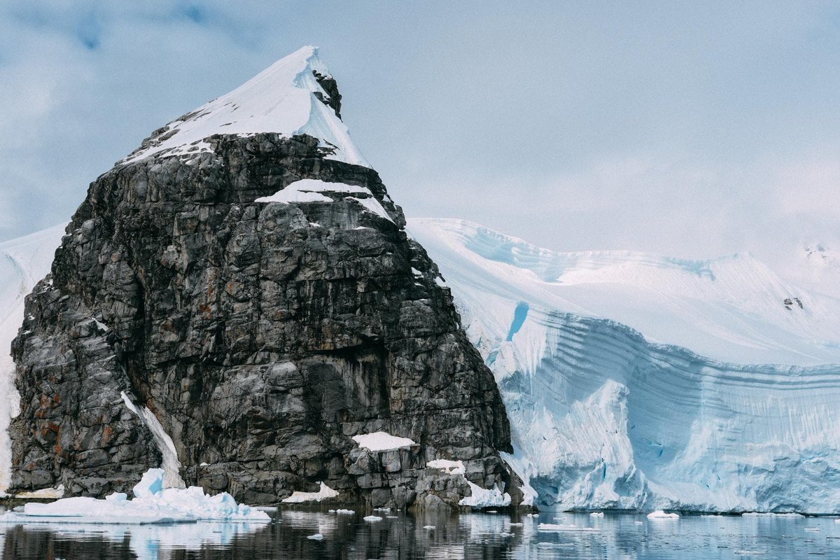 prime_adventure's tweet photo. How about this for an epic #adventure on the Antarctic Peninsula? https://t.co/ItHK177t1o https://t.co/spsUNuQaMq