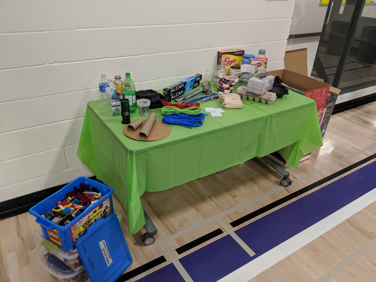 efitz_edtech's tweet image. #MakerKitchen #EdTechTeam at the Southern Alberta Summit #MapleSyrupEdu