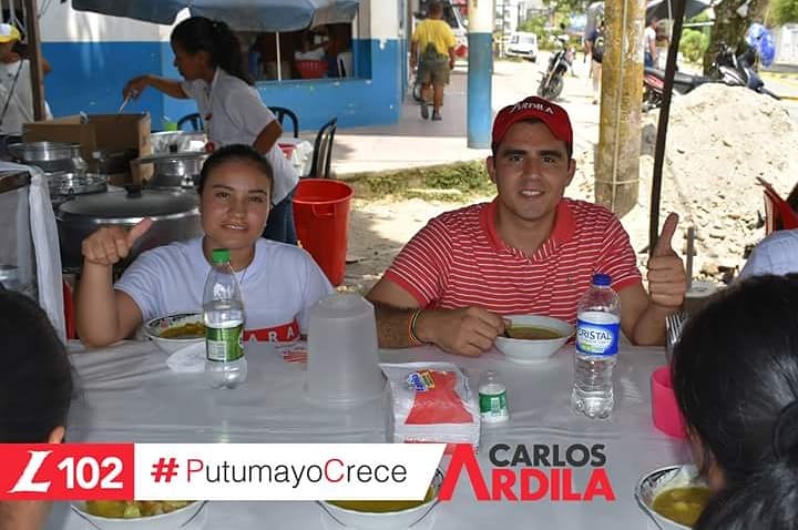 CARLOSARDILA10's tweet photo. #PutumayoCrece Puerto Asís cumple un papel vital en nuestro departamento. Su actividad comercial debe diversificarse para generar progreso. Cuando se escuchan las necesidades de la gente, el cambio es posible. Marca en el tarjetón #L102 para la Cámara https://t.co/iRUpjr7R25