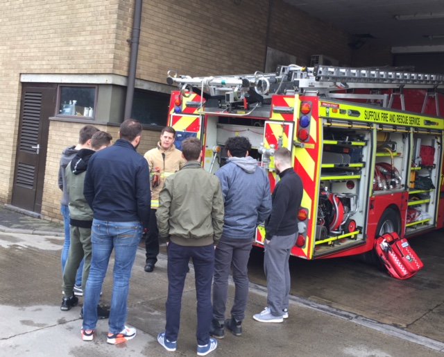 HicksCllr's tweet photo. Great to visit Princes Street Fire Station this morning to see first hand the @SuffolkFire Taster Day for potential recruits.The candidates get an excellent overview of the service and what is is like to be a Suffolk firefighter. #firefightingforall #joinsuffolkfire18 @suffolkcc https://t.co/QaurMy0O0m