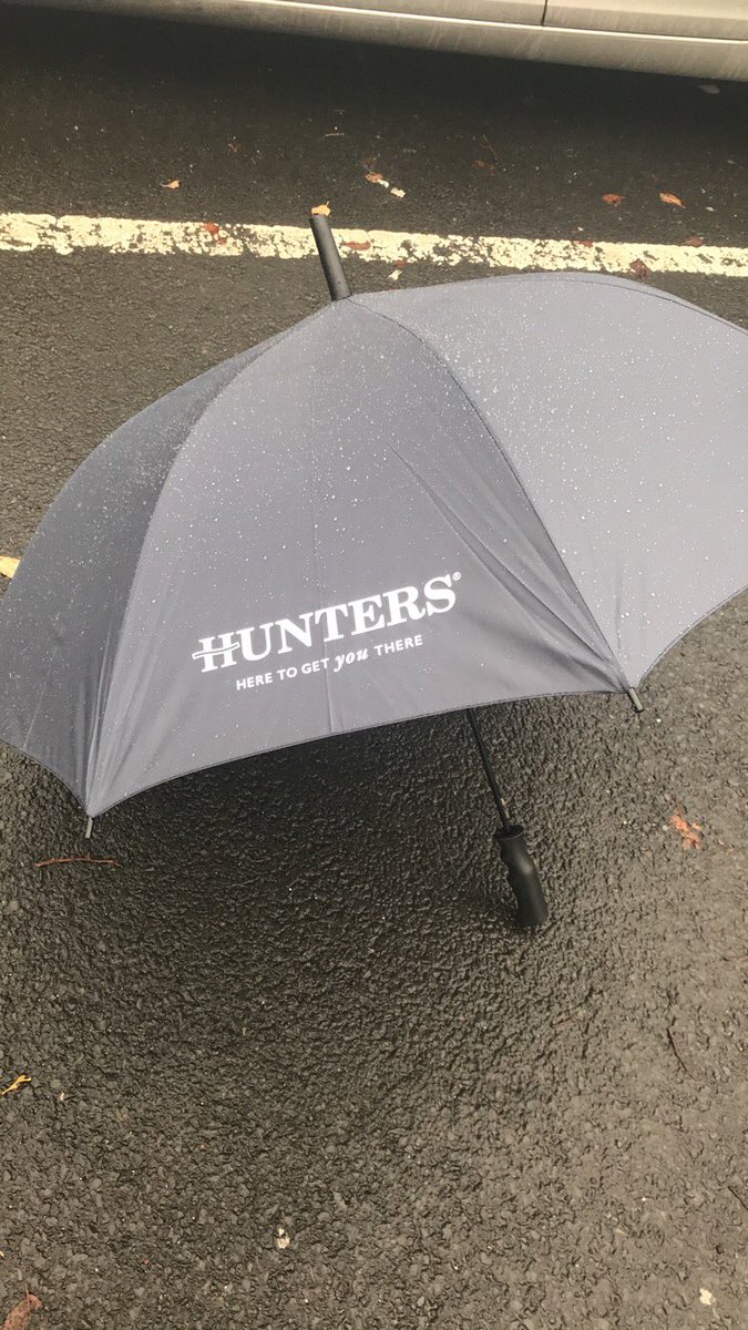 HarrogateLets's tweet photo. Even the rain won't stop our viewings today #callustoview #itssunnysomewhere #isthatsnow? https://t.co/e0xhHBvjaT