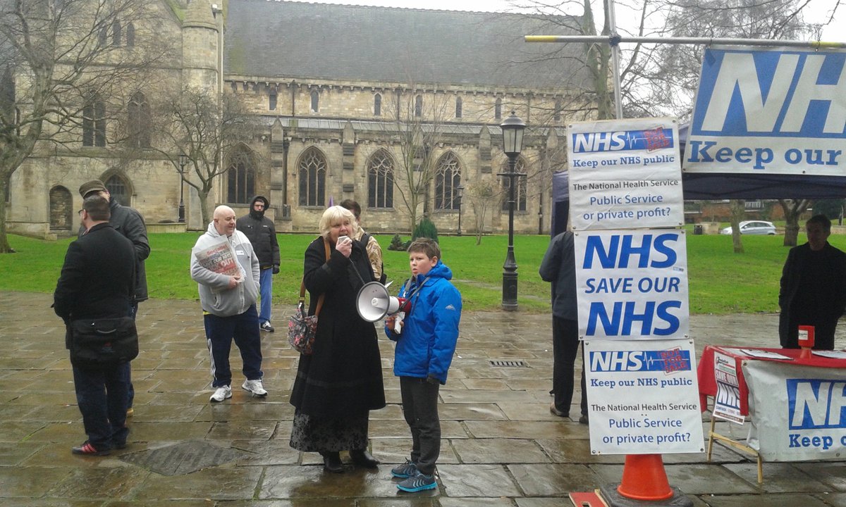 VickyDunnGreen's tweet photo. #FixOurNHS #Grimsby https://t.co/20oOq56Zqx