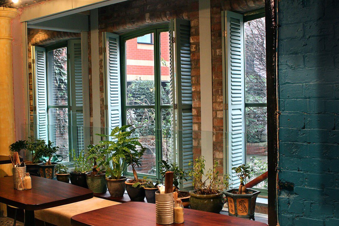 cafecocotang's tweet photo. Official Launch 10.02.18:
Grad a seat and take in the atmosphere; we're open all week 10am - 6pm for you to have a sneak preview before our launch in around a weeks time! https://t.co/QVVUV1A79k
