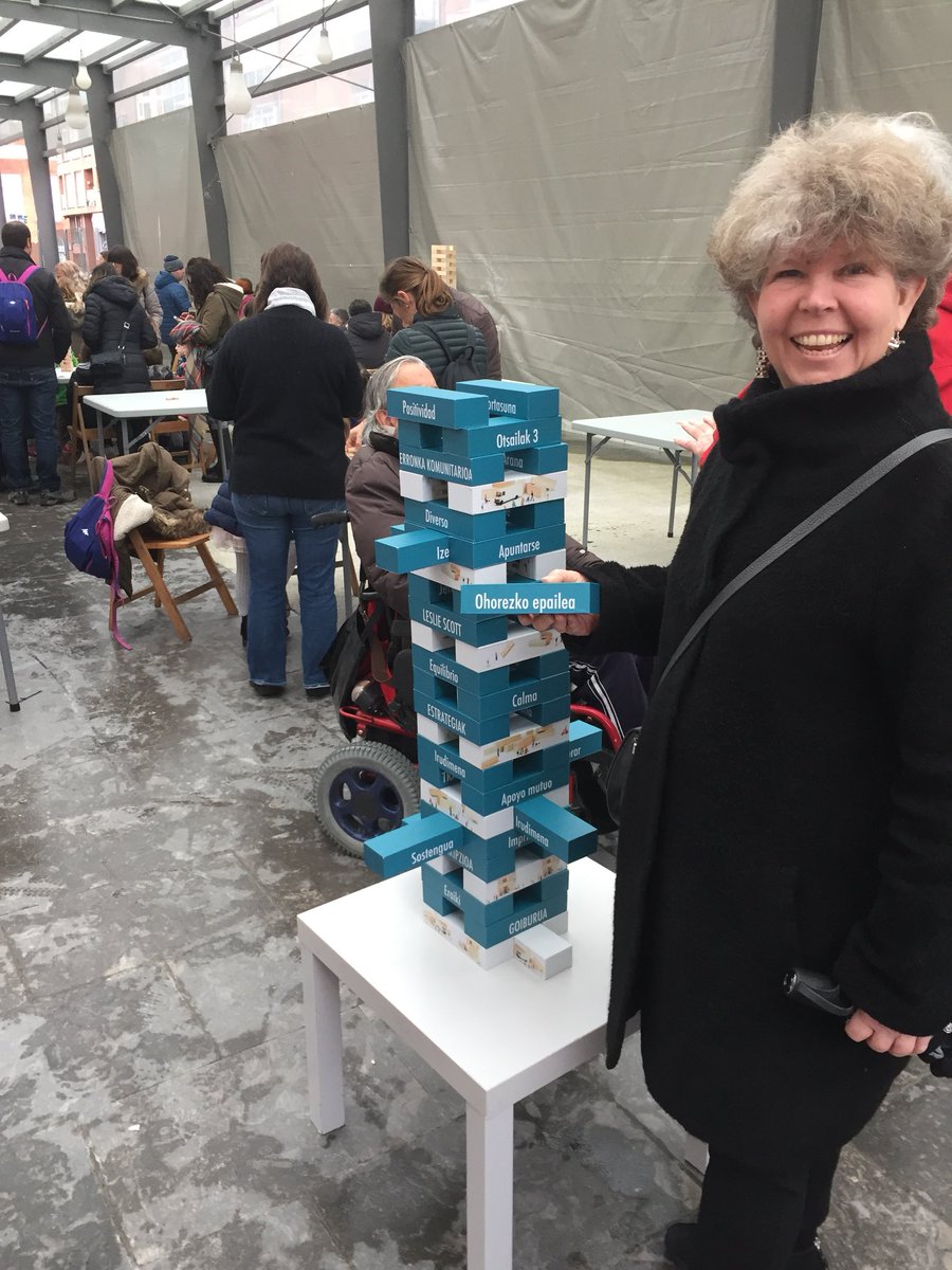 OxfordGames's tweet photo. Leslie Scott at the #Jenga extravaganza in Leioa, Basque Country. Over 300 people playing Jenga in one place! #jengatruck #crash @HasbroNews @AboutJenga https://t.co/AMhqiwYdFG
