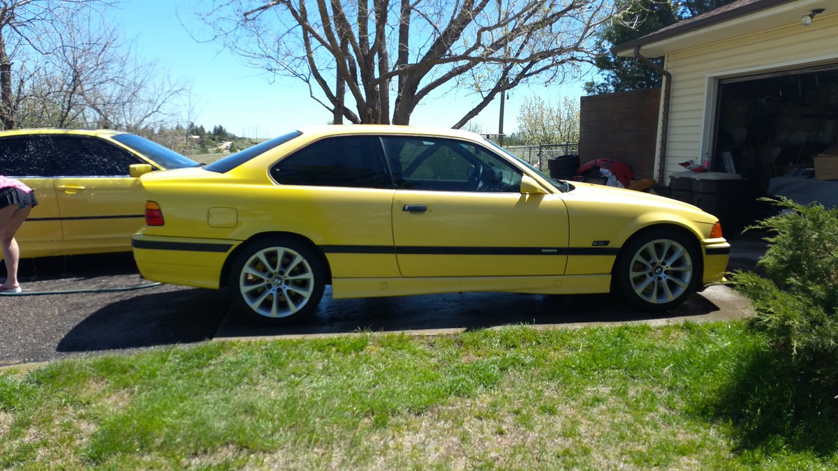 klax1227's tweet photo. staring the e36 m3 restore project. #bmwindividual #m5 #boost #dakaryellow #zhp #m54b30 #ess #330XI #330i
#bmwboost #e46fanatics #m3 #e36 #e46 #e46fam #the46ers https://t.co/Zjk2OSimso