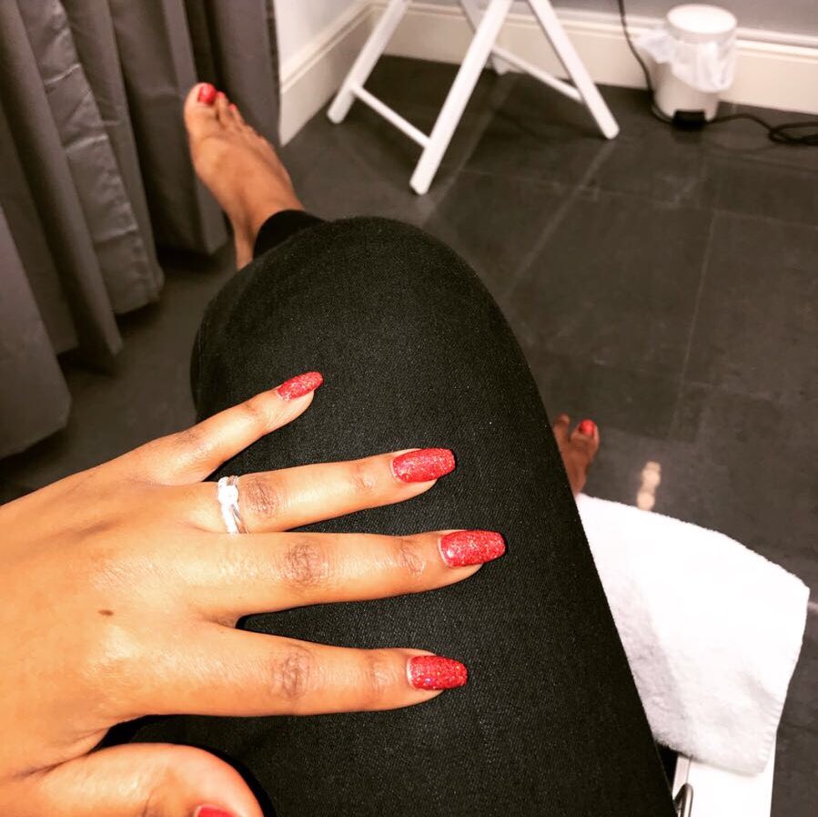 Valentines Special ❤️❤️❤️ Shellac Manicure &amp; Pedicure £40 *11th, 12th, 14th, 17-18th February 2018