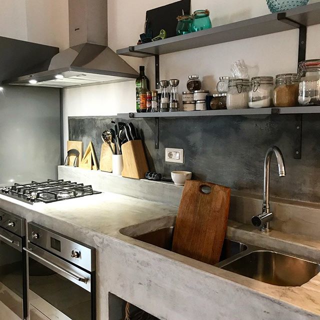 katecshaw's tweet photo. Saturday lunchtime in Salento. So good to be here. Thankfully my husband loves to cook and I love to eat! Perfetto! #concretecountertops #kitchendesign #rusticdecor #villagehouse #industrialdesign #openshelves #shelfie #stainlesssteel #salentostyle #this… https://t.co/i0R1YKK4mF https://t.co/LQVCaEqnhF