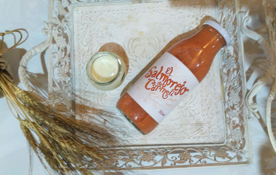 kidsanchic's tweet photo. Innovando con los productos de la tierra 👌 Gazpacho de Carmeli, Agua de Olivo @AguaDeOlivo , Productos AOVE Carrasqueño @aovecarrasqueno  @MataProductos y @Confectionary_H #AunahoraJaén @Cruzcampo @perezmarinmotor @RedGuadalinfo #Alcaudete @jaenturismo #Gastronomia https://t.co/mLX74HNl2L