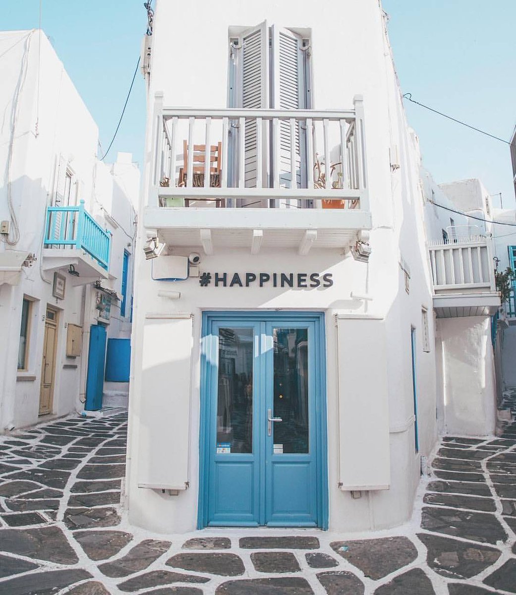 君に見せたい景色 白と水色の街並み ミコノス島 Place ギリシャ