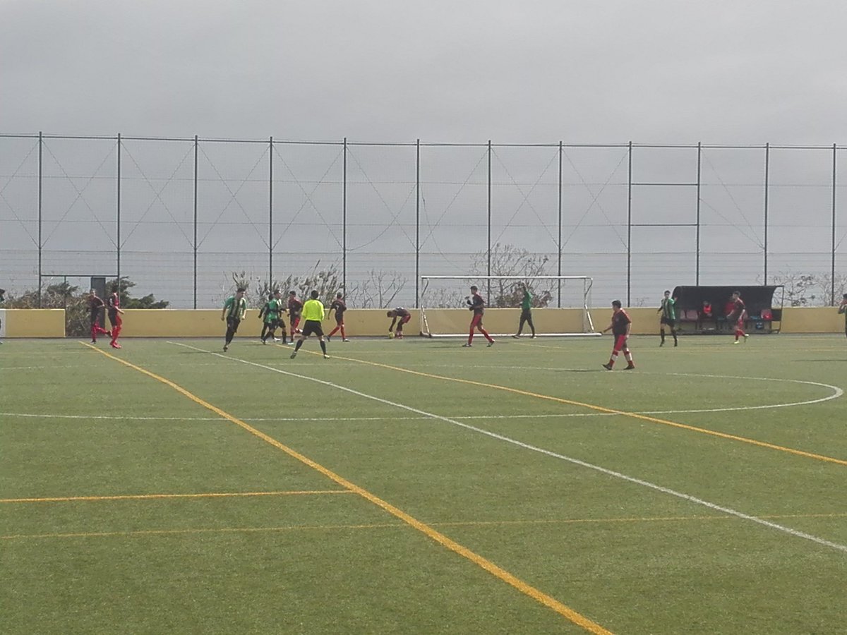 CardonalLaguna's tweet photo. Comienza

CADETE A - Emf Arafo
" Vamos CARDONAL "

#soyverdinegro https://t.co/FP9bLCxC8u