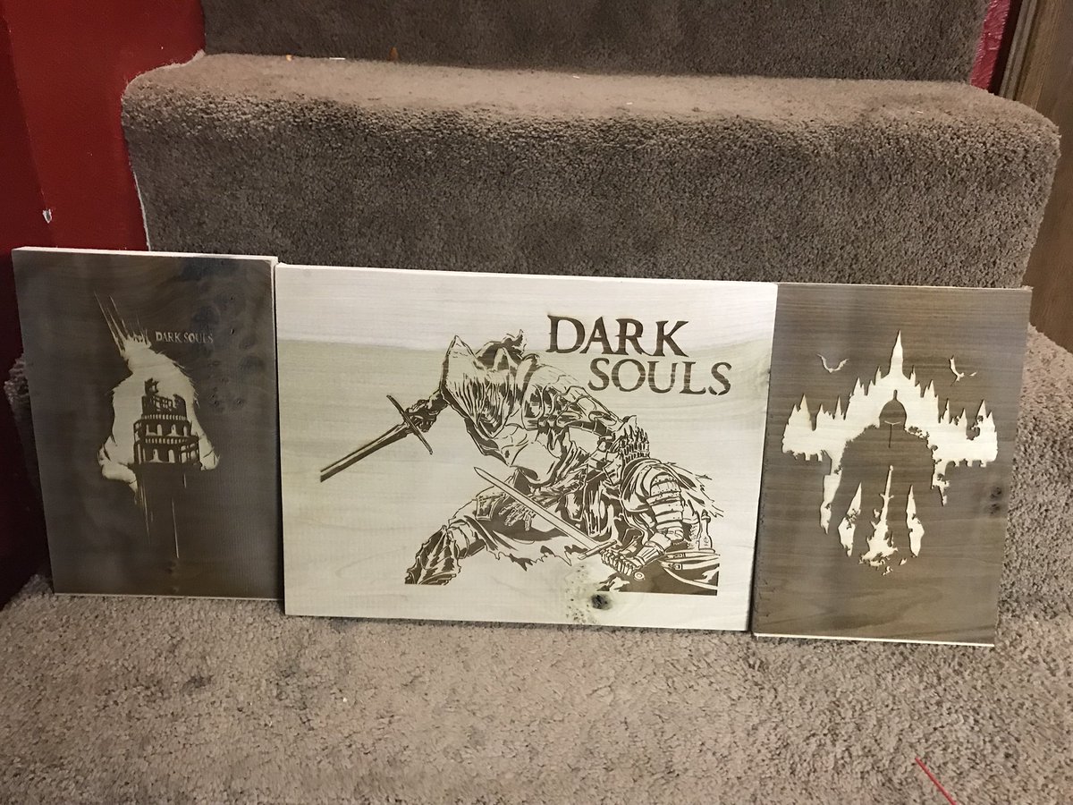 DeepDungeonGMZ's tweet photo. This thing looks so cool!!!! #custom #customdm #fantasy #darksouls #rpg #tabletop #dmscreen #rpg #gamer https://t.co/PMN8YvFcN9