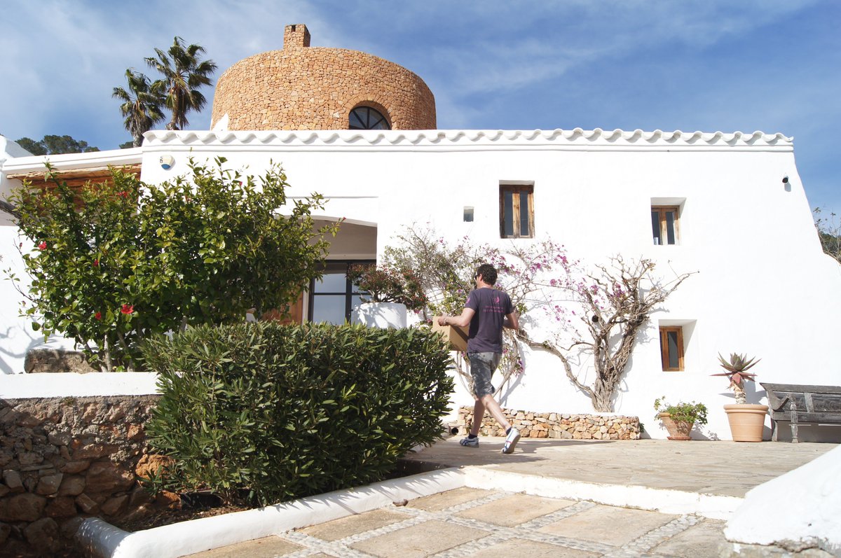 Don't spend your Ibiza holiday in supermarkets - order online and have your groceries delivered ibizadelivers.com