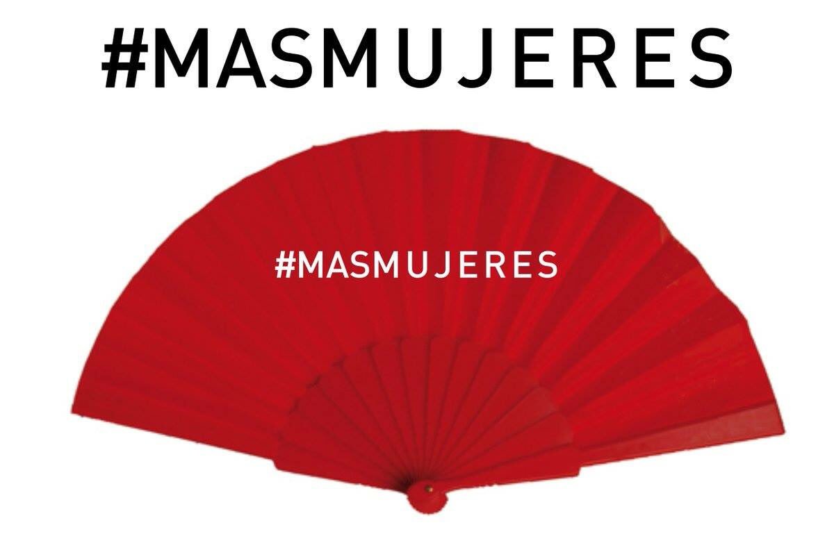 #CIMA inundará de abanicos rojos la gala de los #Goya2018 reivindicando la presencia de #MASMUJERES en el cine español.
MÁS MUJERES jefas de equipo en los puestos técnicos que rompan definitivamente con el cliché de la especialización. 
#masmujeres #Igualdad #JusticiaSocial