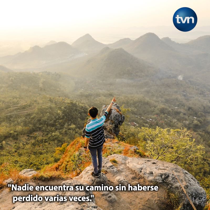 tvnpanama's tweet photo. No te rindas que la vida es eso, continuar el viaje, perseguir tus sueños, destrabar el tiempo, correr los escombros y destapar el cielo. ¡Buenos días! https://t.co/iZQnKWq25v