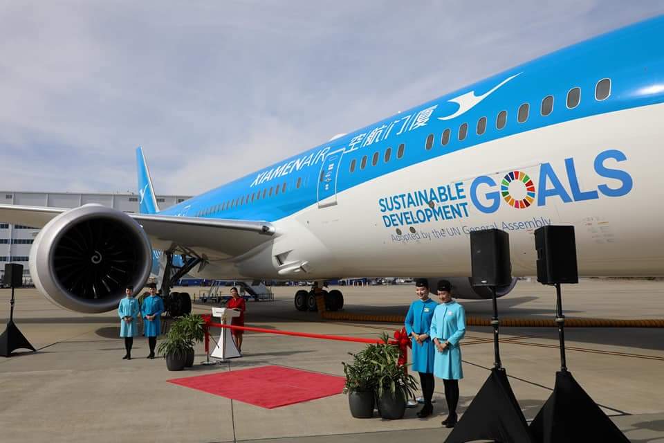 danwaeze's tweet photo. Oh my gosh! How can I get aboard this awesome flight by @XiamenAirlines in support of the @GlobalGoalsUN 

#SDGs #DestinationNewYork @ossap_sdgs https://t.co/N6rzvlVPwr