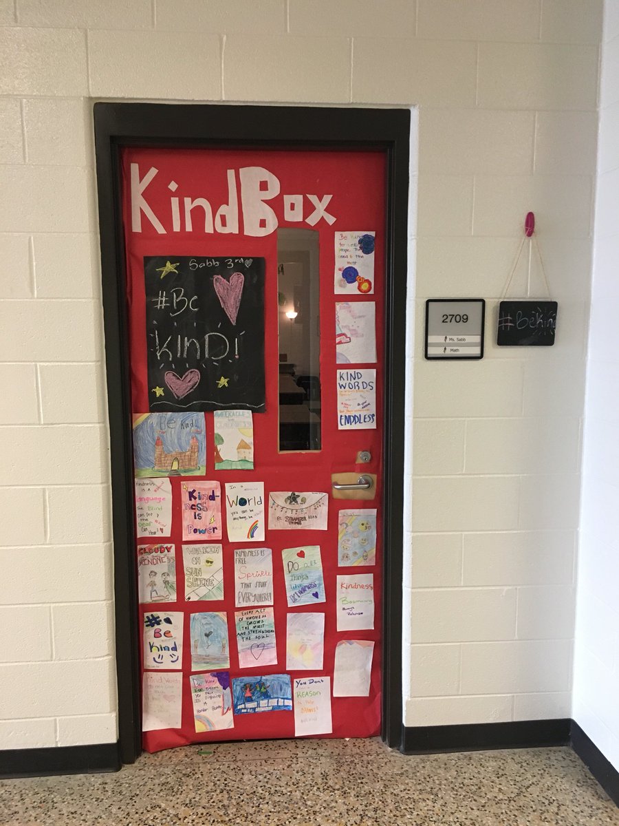 Miss_Math_17's tweet photo. My students decorated my door to represent kindness. This was completely student led! #studentcentered #kindness #positivity #BeKind https://t.co/a5YvdY73iM