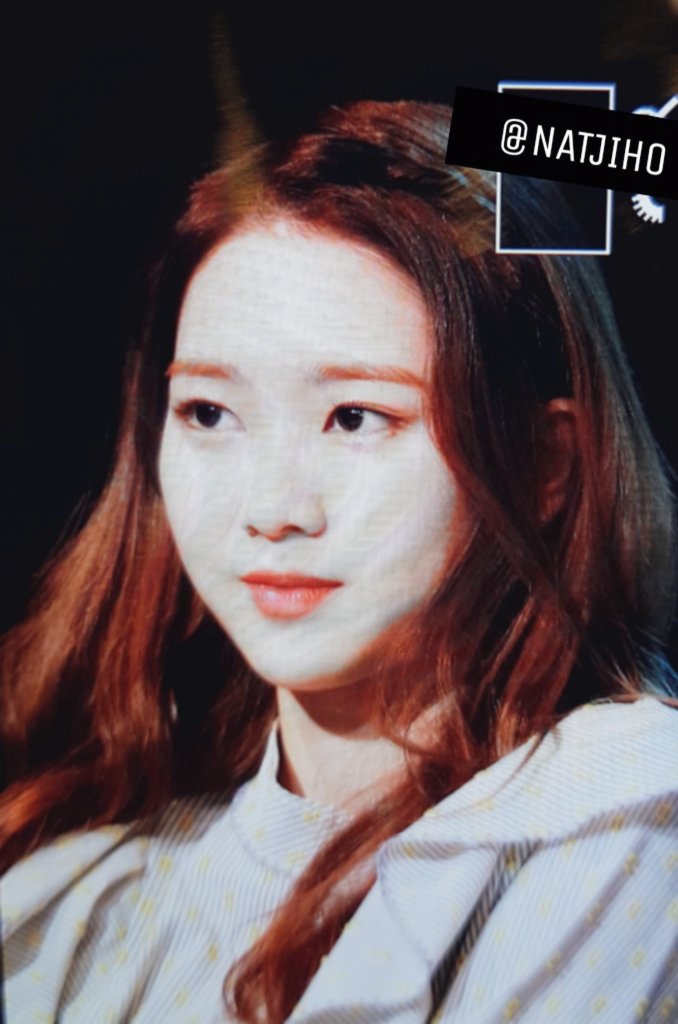 NatJiho's tweet photo. 180203 구로 팬싸 프리뷰
#오마이걸 #지호
#OHMYGIRL #JIHO 

@WM_OHMYGIRL https://t.co/GNpvgg0wbW