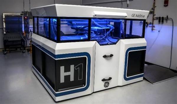 GEAdditive's tweet photo. It took 47 days to build our new H1 #3Dprinter and 12 weeks to prototype 30 jet engine parts, while printing 10x faster #binderjet #SpeedingUpTheIndustry https://t.co/P2DaiR8Htq https://t.co/N1A70IXhA6