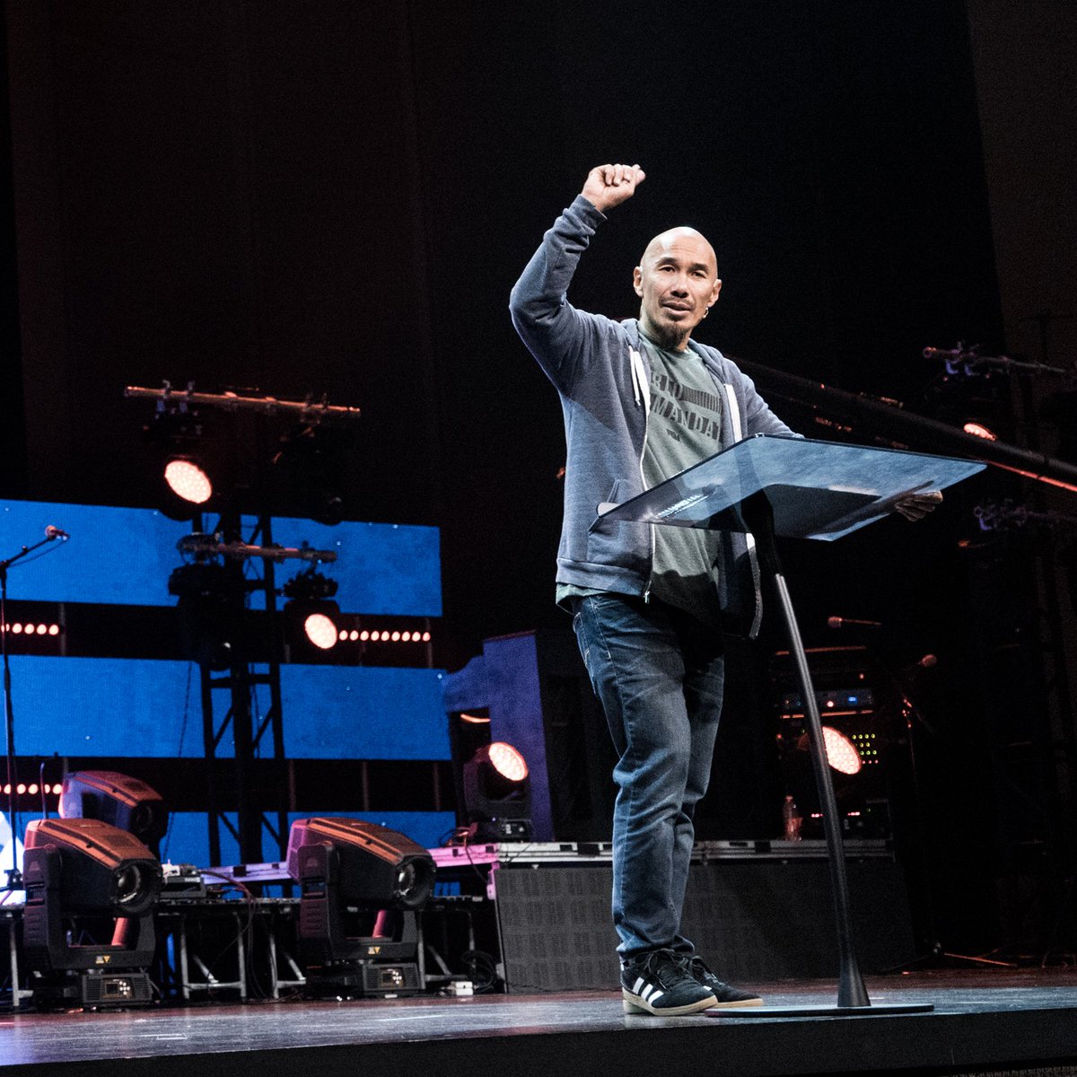 World Mandate tweet media