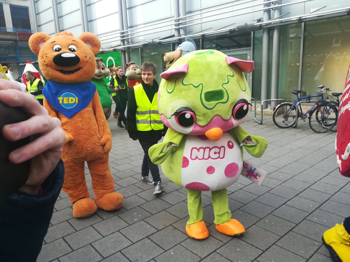 ChrisAusNbg's tweet photo. #toonwalk #nürnberg https://t.co/xdwEsKV6Sh