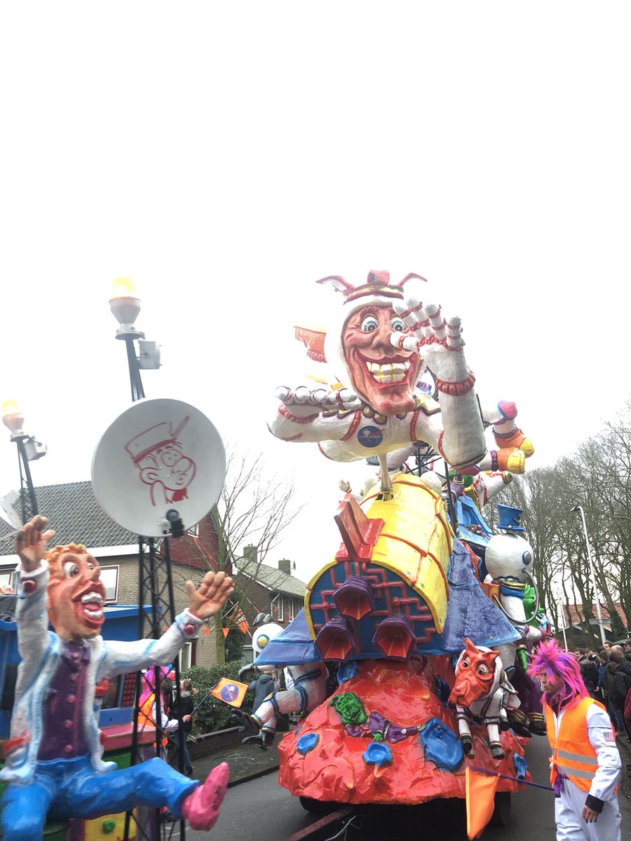 Carnaval in Langeveen top🎊🎉🎊🎉🍻🍻👍👍