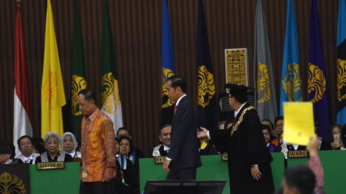 GiaGhaliyah's tweet photo. Kartu Kuning dan Sinyal Kebopengan https://t.co/4GyNLfMQ4M https://t.co/IACOATxgH6