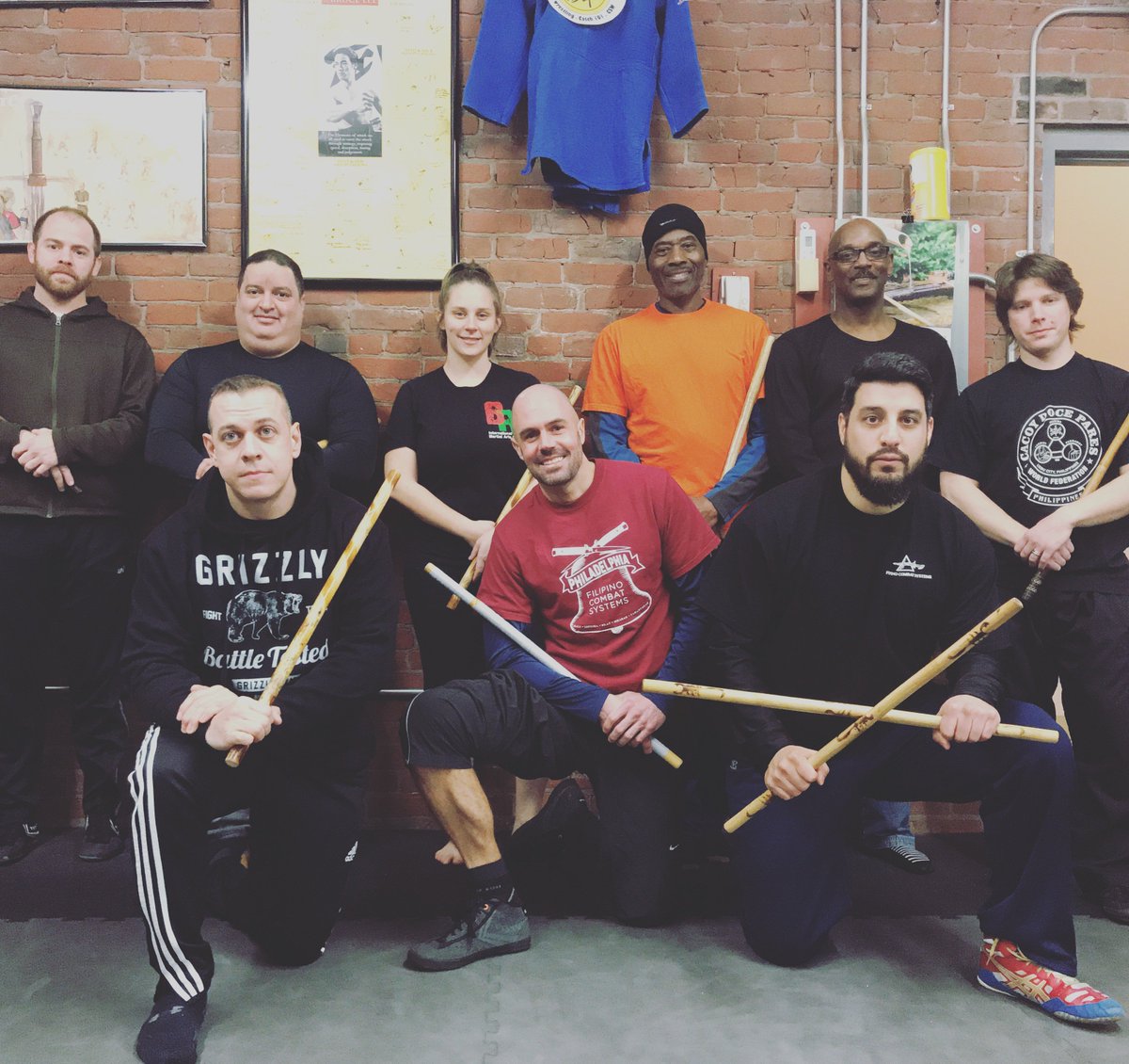 MI_Method's tweet photo. Another #FCSKali #Philly Gathering in the books. Thanks to everyone for coming out! #fcsphilly #kali #fma #fcskaliphilly #silat #knife #stick #filipinocombatsystems https://t.co/p0vXcI9bYz