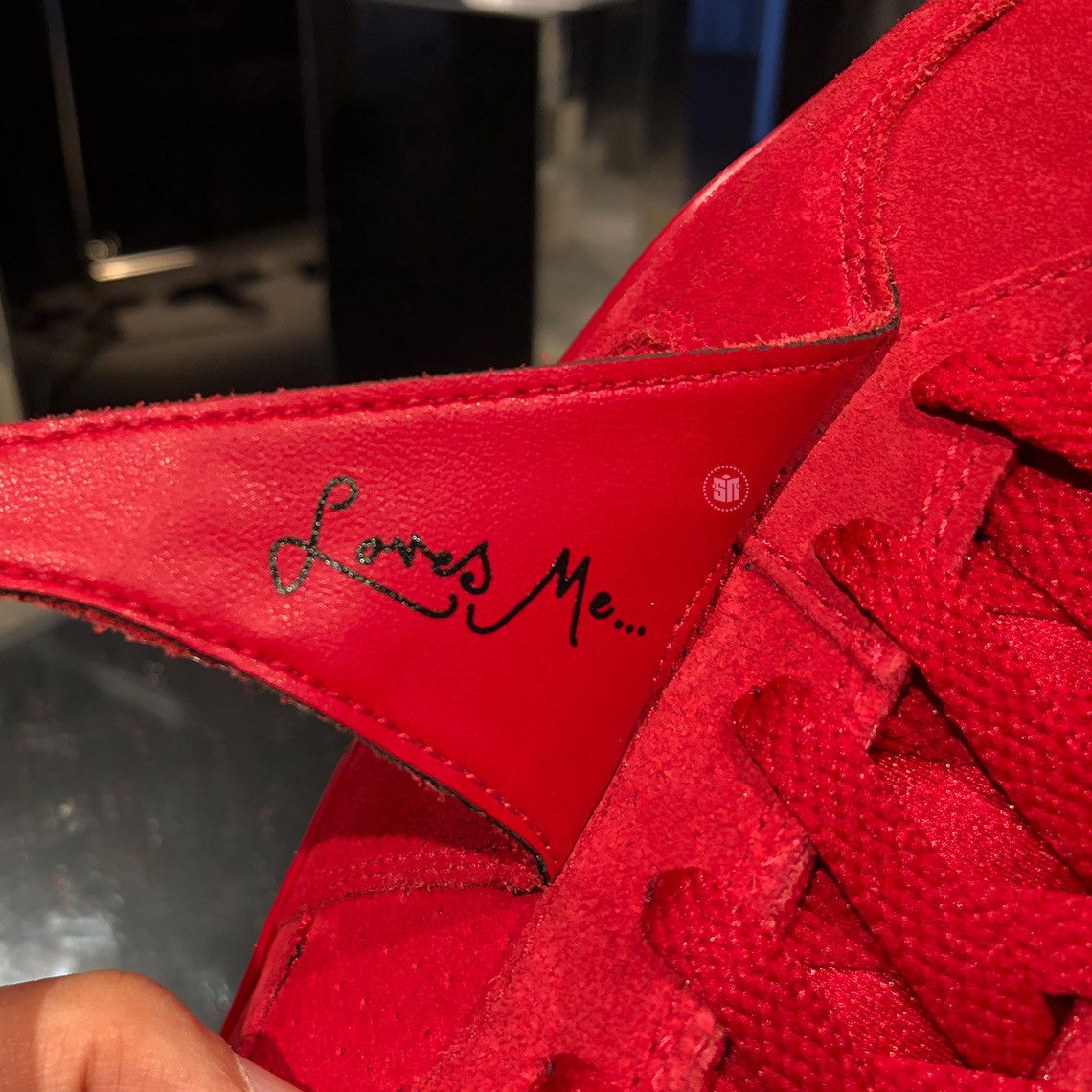 SneakerNews's tweet photo. Just in time for V-Day
https://t.co/iEhTOFMSqA https://t.co/zi9WJC9ZrZ