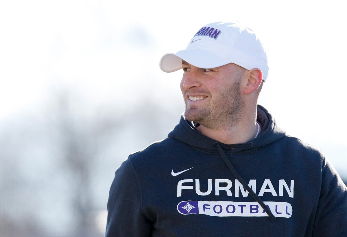 gogamecocks's tweet photo. Coach Connor Shaw takes the field for first time at Furman @cmshaw14 @PaladinFootball https://t.co/EOsqu5DsmX https://t.co/Nqevpj2Z37
