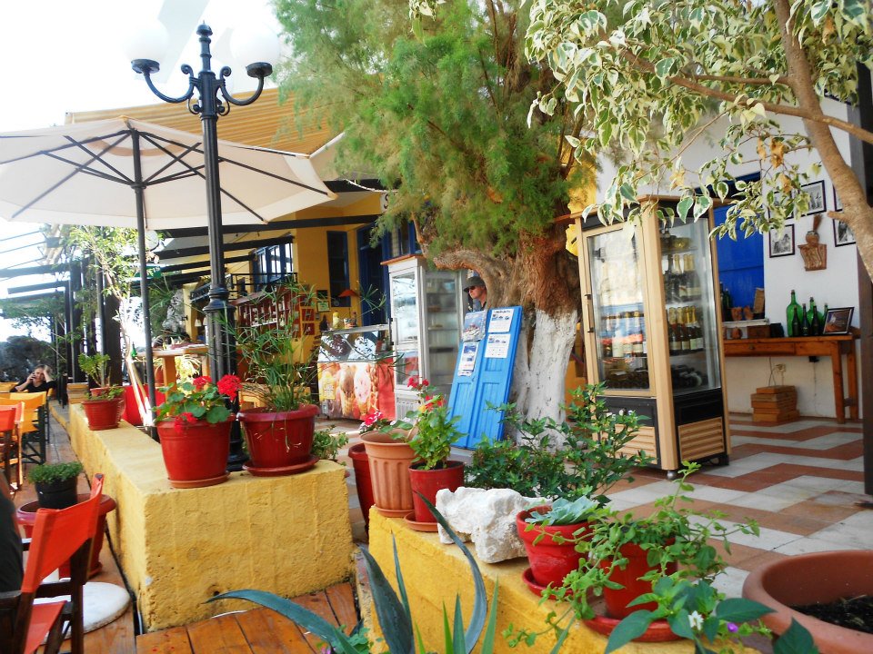 TRISHDIY's tweet photo. #loutro #loutrocretegreece #southerncrete #paradise this small village in Loutro Crete Greece is a must see at least once in a lifetime. fresh food, tavernas, see the ruins, greek culture beautiful people. https://t.co/Xm9DLbvleO