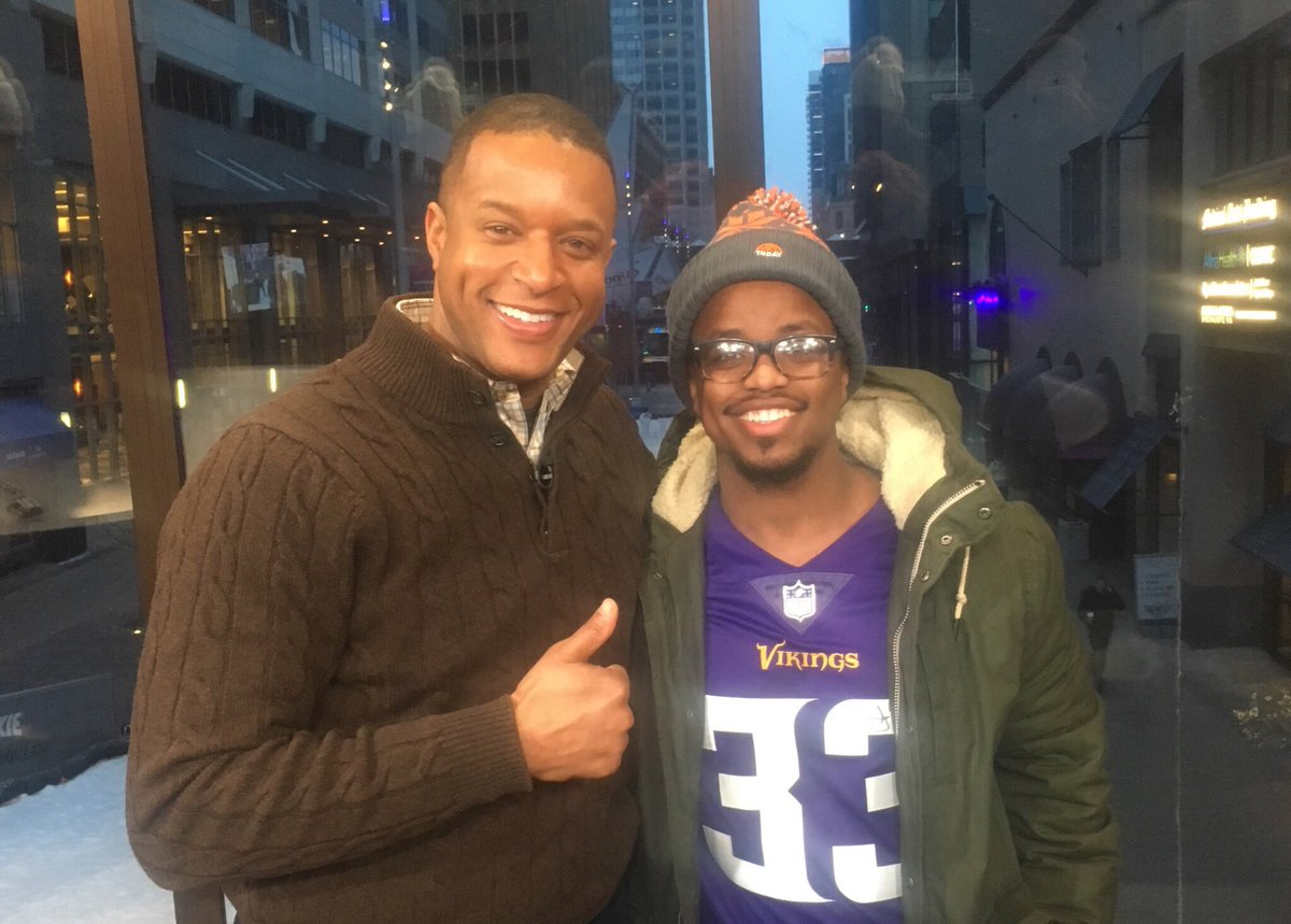 BGCTC1's tweet photo. Good Nachos and @craigmelvin on the @TODAYshow set. What a morning @NBCSports @ComcastImpact #AnaaAtSBLII https://t.co/tEF290r1AR